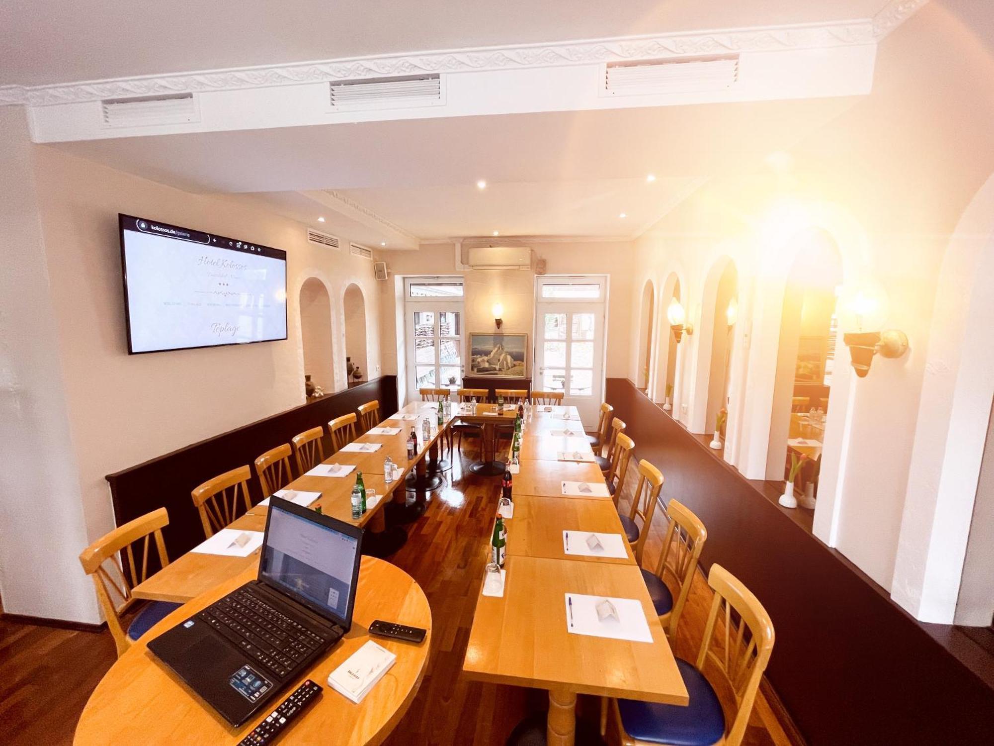 Hotel Kolossos Duesseldorf - Neuss Ngoại thất bức ảnh